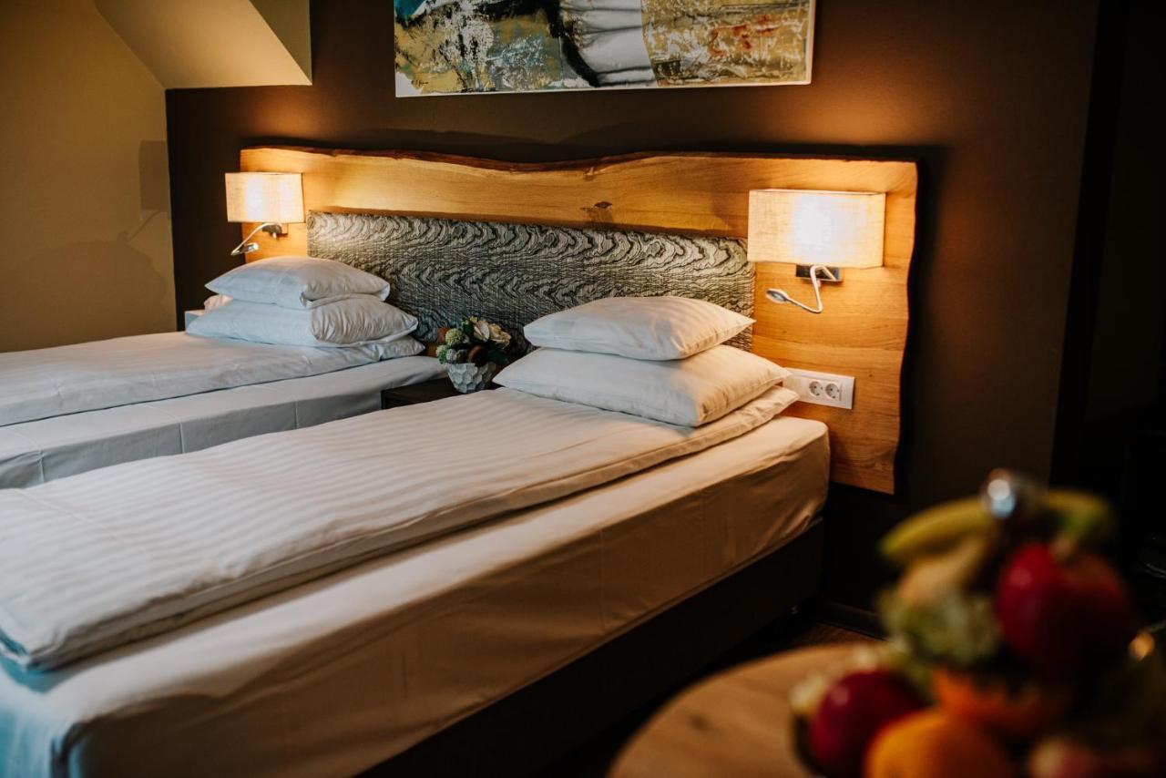 Panorama Boutique Hotel Sfantu Gheorghe  Luaran gambar