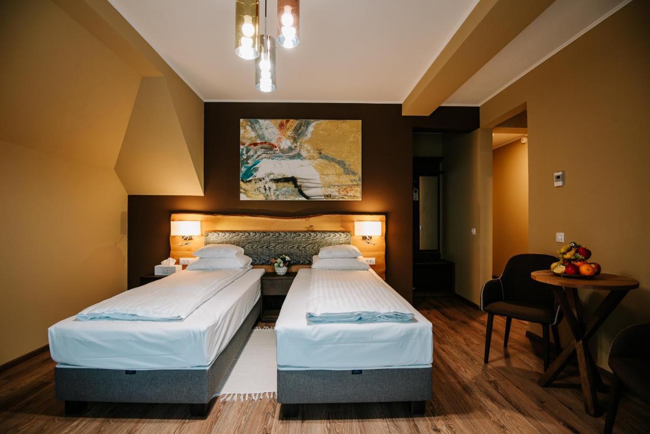 Panorama Boutique Hotel Sfantu Gheorghe  Luaran gambar