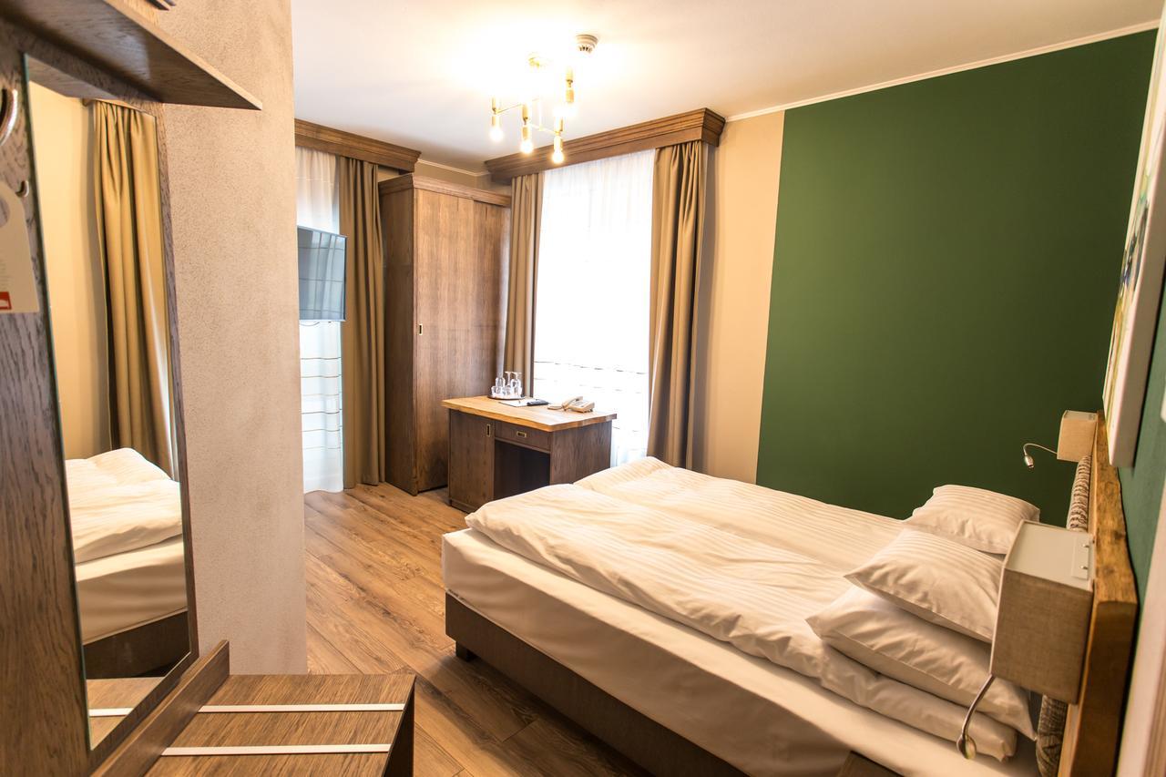 Panorama Boutique Hotel Sfantu Gheorghe  Luaran gambar
