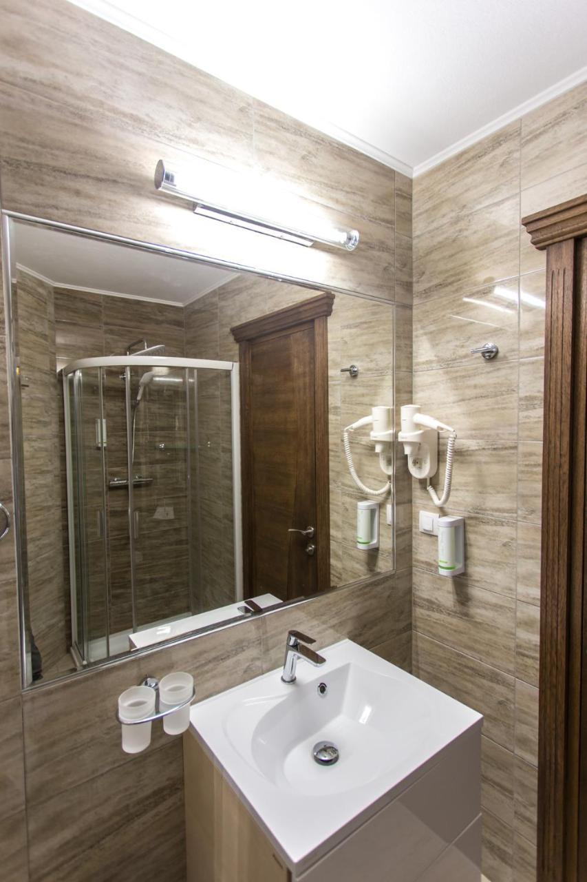 Panorama Boutique Hotel Sfantu Gheorghe  Luaran gambar