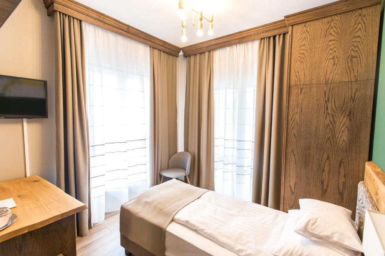 Panorama Boutique Hotel Sfantu Gheorghe  Luaran gambar