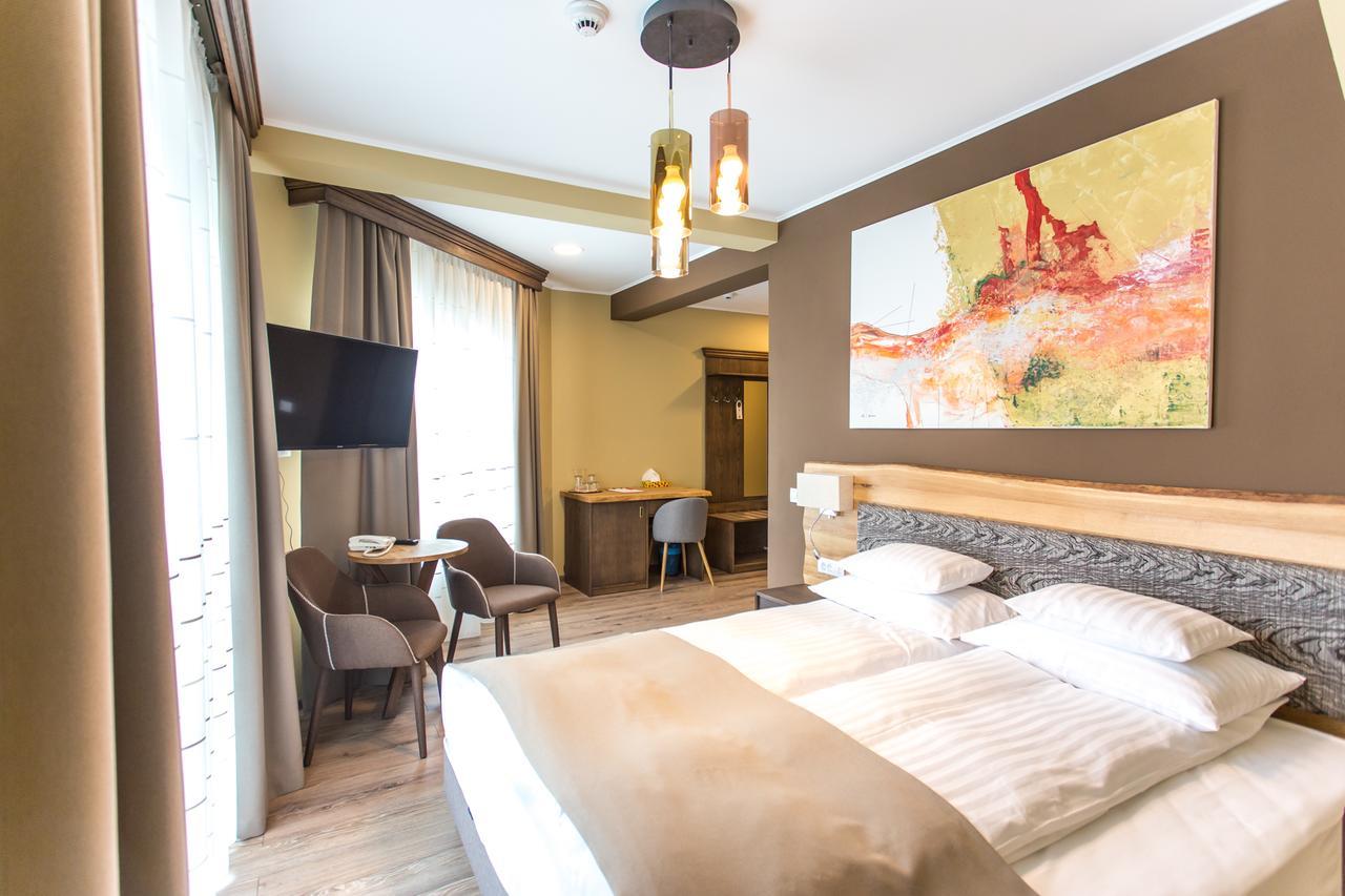 Panorama Boutique Hotel Sfantu Gheorghe  Luaran gambar
