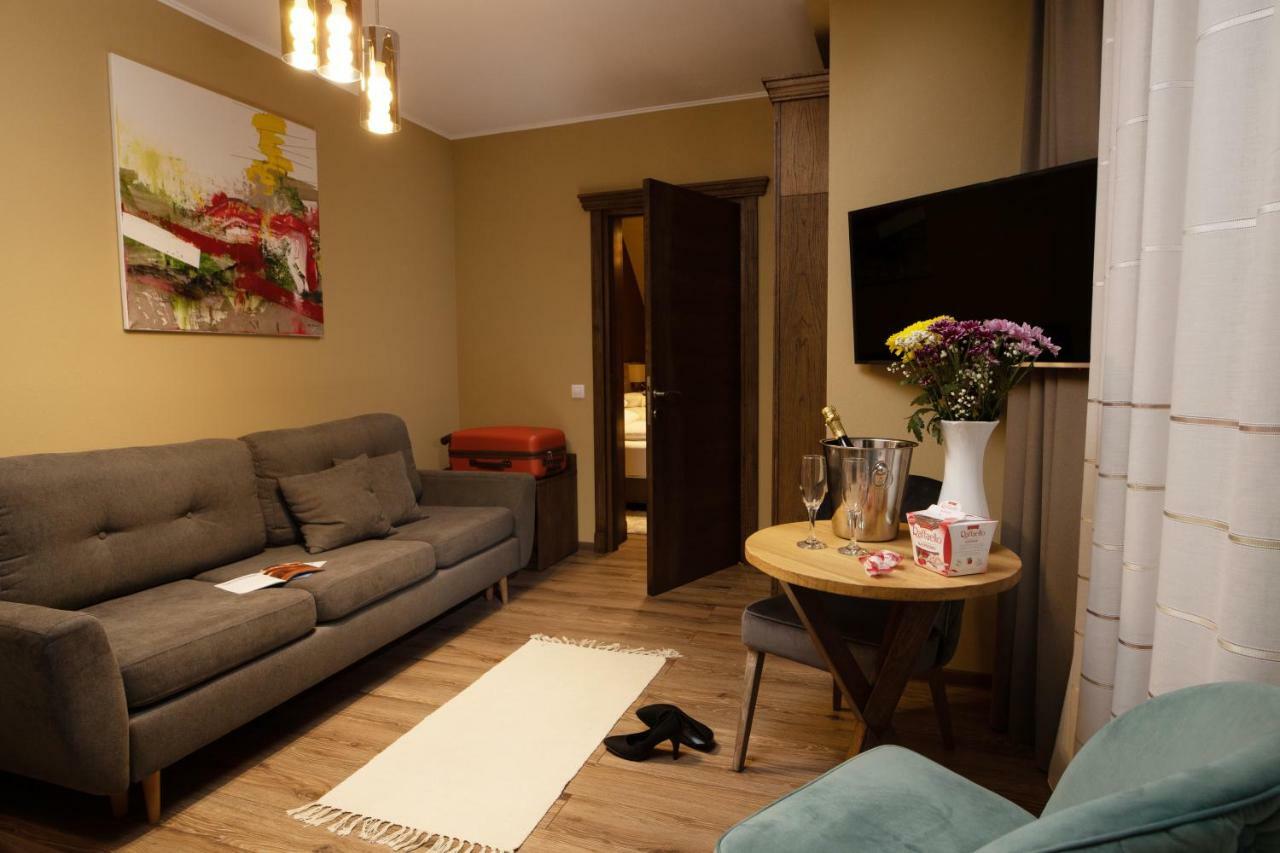 Panorama Boutique Hotel Sfantu Gheorghe  Luaran gambar