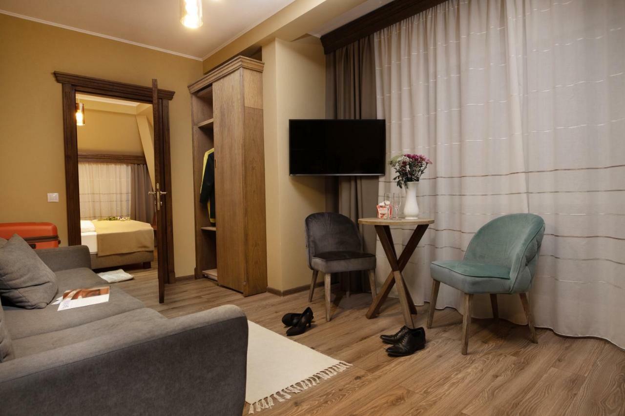 Panorama Boutique Hotel Sfantu Gheorghe  Luaran gambar